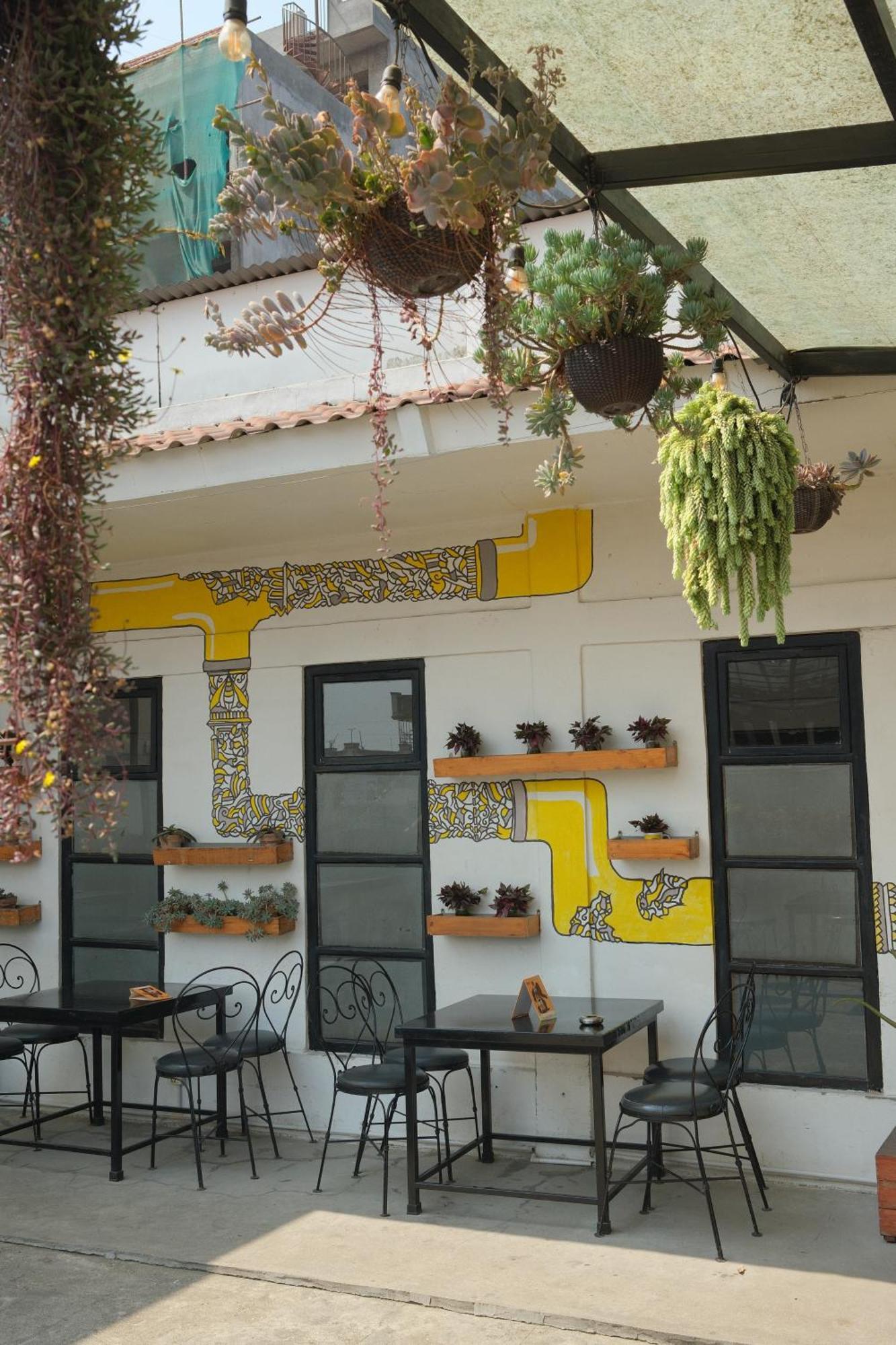 Yakety Yak Hostel Kathmandu Exteriör bild